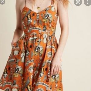 halloween dress by modcloth size small